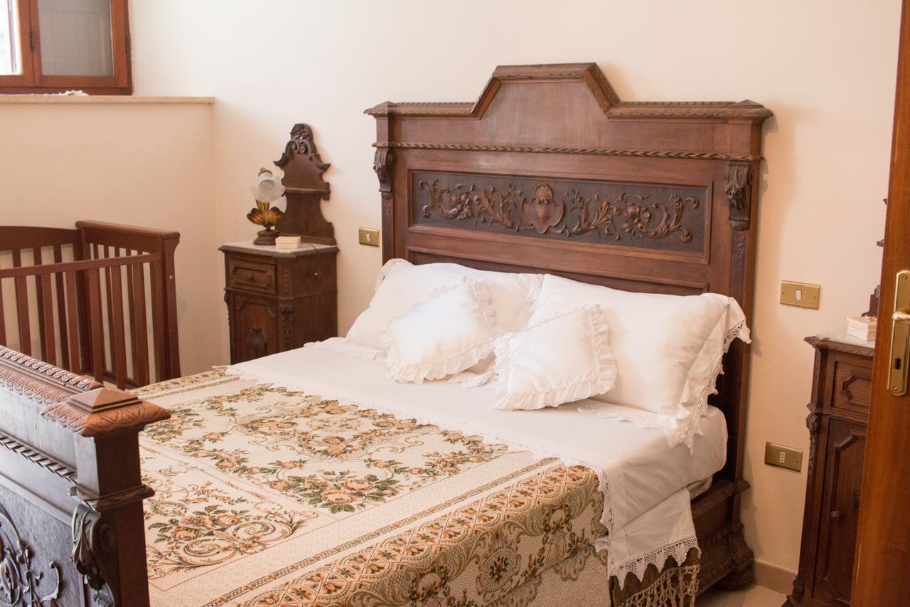 Bed and Breakfast Il Mughetto Celano Exterior foto