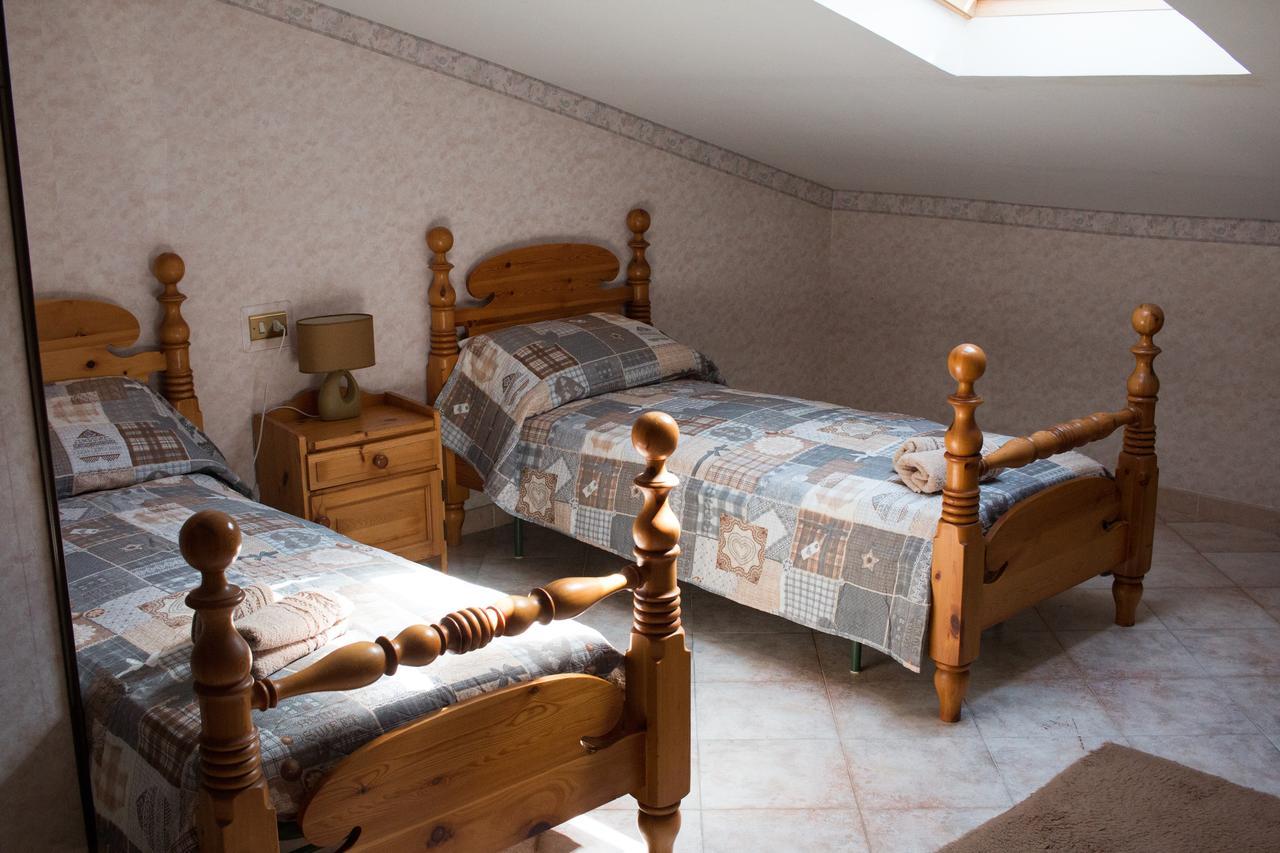 Bed and Breakfast Il Mughetto Celano Exterior foto